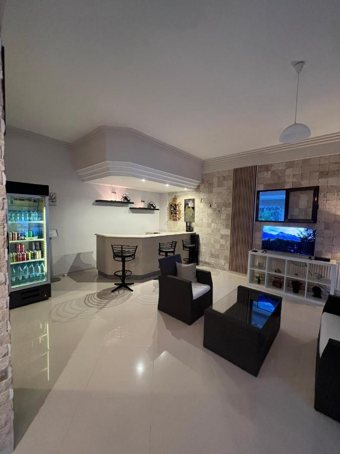 Bayram Hotel Cesme Exterior foto